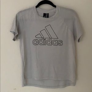Adidas t shirt
